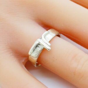 Zilveren ring Ton van den Hout