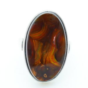 Zilveren ring met opaliserend agaat